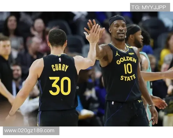 勇士与开拓者激战四月之夜NBA季后赛精彩对决回顾